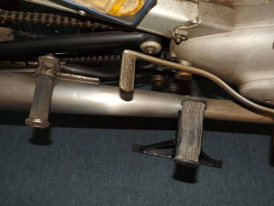 Immagine 19/30 di Moto Morini 175 Turismo (1962)