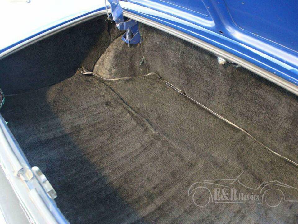 Bild 17/19 von Triumph Stag (1975)