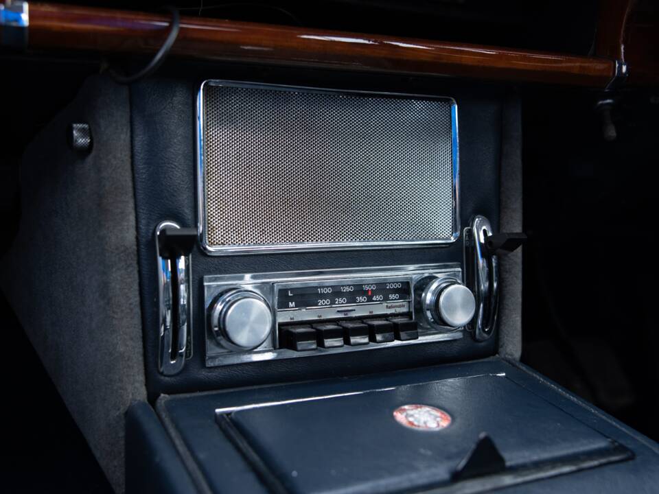 Bild 30/44 von Jaguar 340 (1968)