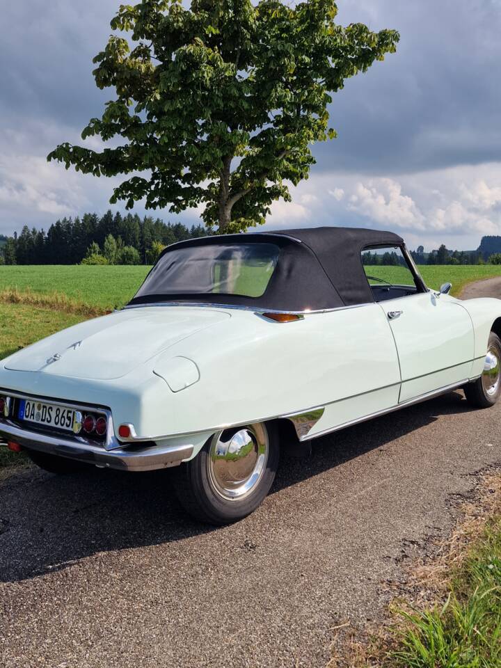 Image 19/153 of Citroën DS 19 Usine (1965)
