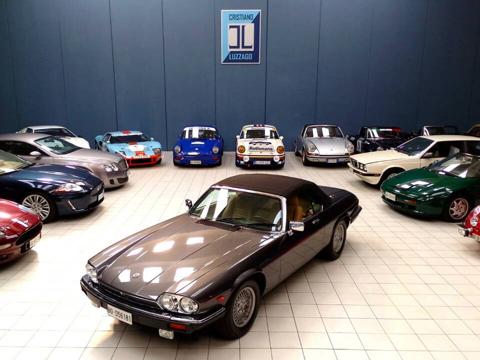 Image 1/70 of Jaguar XJ-S Convertible (1988)