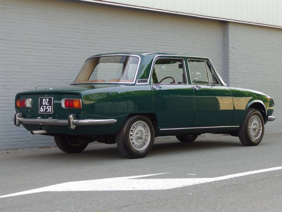 Image 3/99 of Alfa Romeo 1750 Berlina (1970)