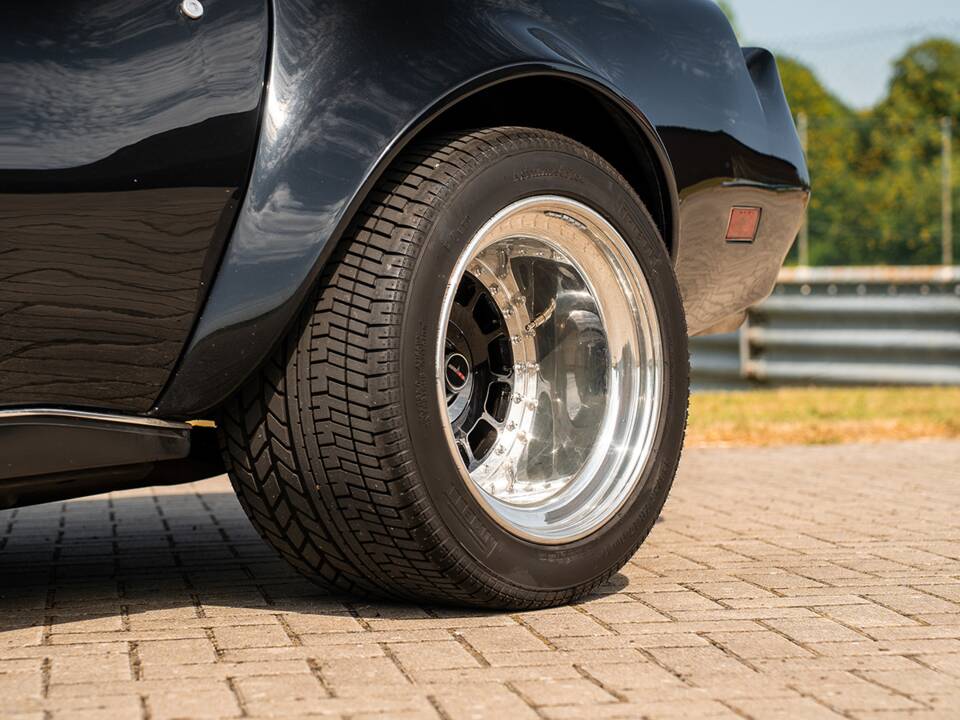 Immagine 8/42 di Chevrolet Corvette Sting Ray (1980)