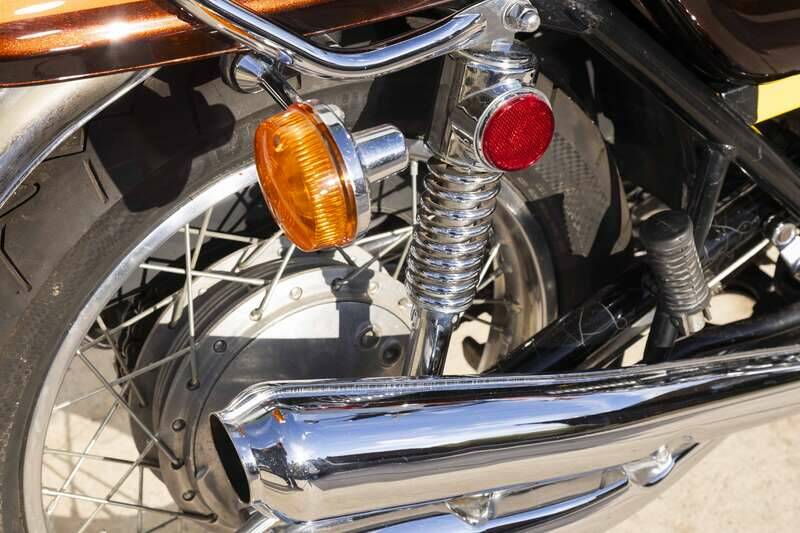 Image 18/40 of Kawasaki KZ 900 (1976)