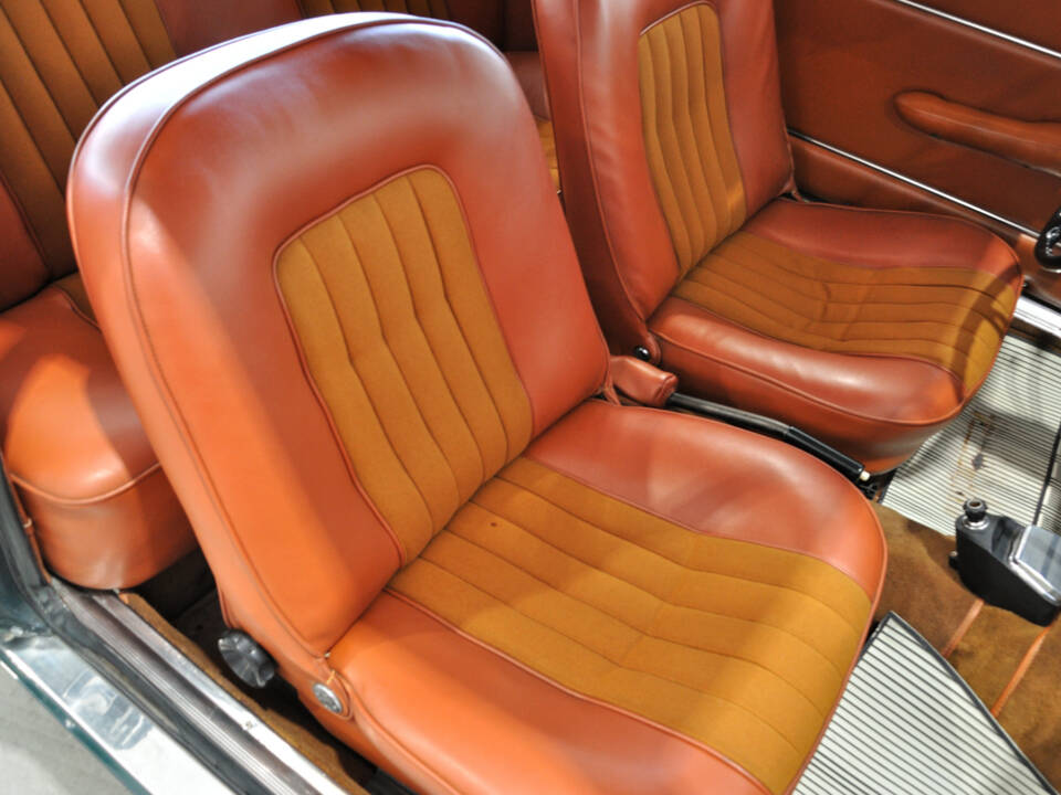 Image 55/65 of Alfa Romeo Giulia 1600 Sprint GT (1964)