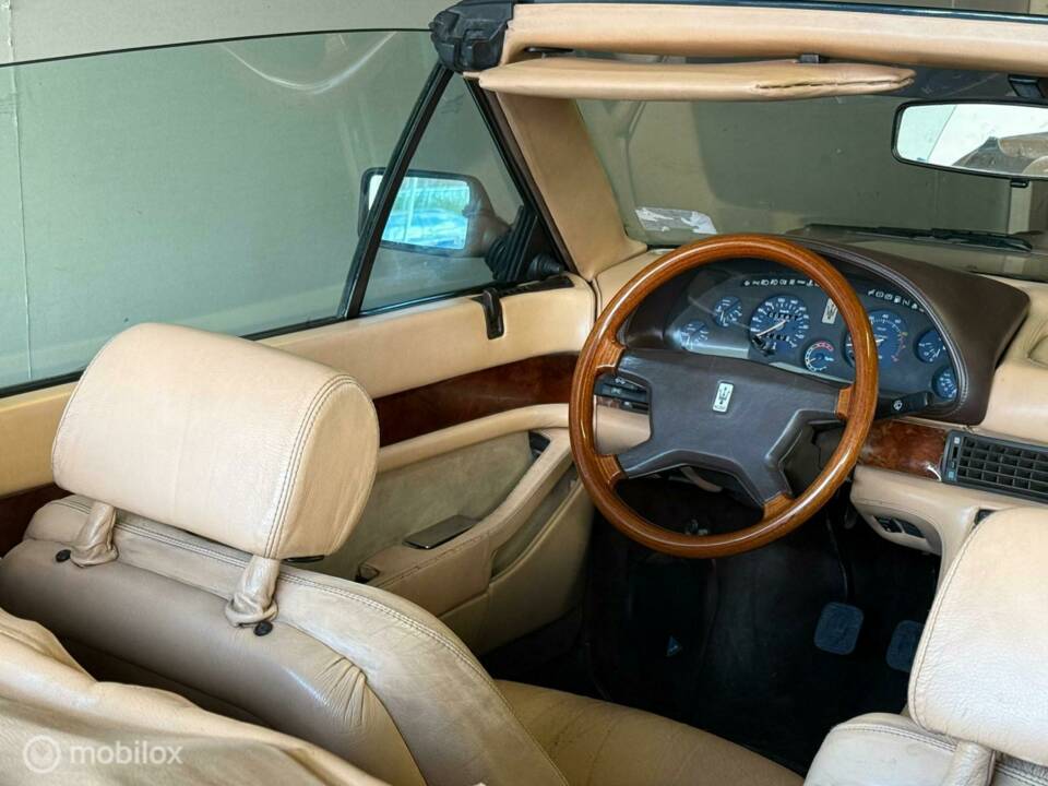 Immagine 13/34 di Maserati Biturbo Spyder (1987)