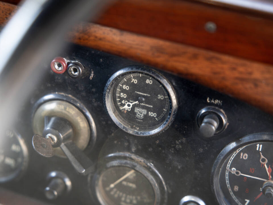 Image 20/50 of Lagonda 3 Litre (1931)