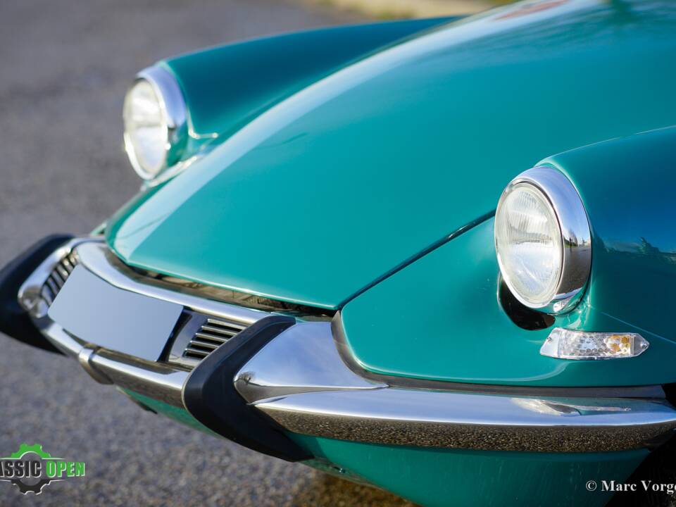 Image 26/41 of Citroën ID 19 (1964)