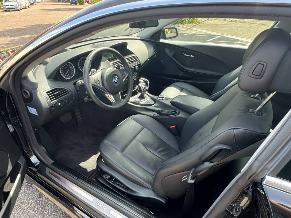 Bild 43/99 von BMW 650i (2007)