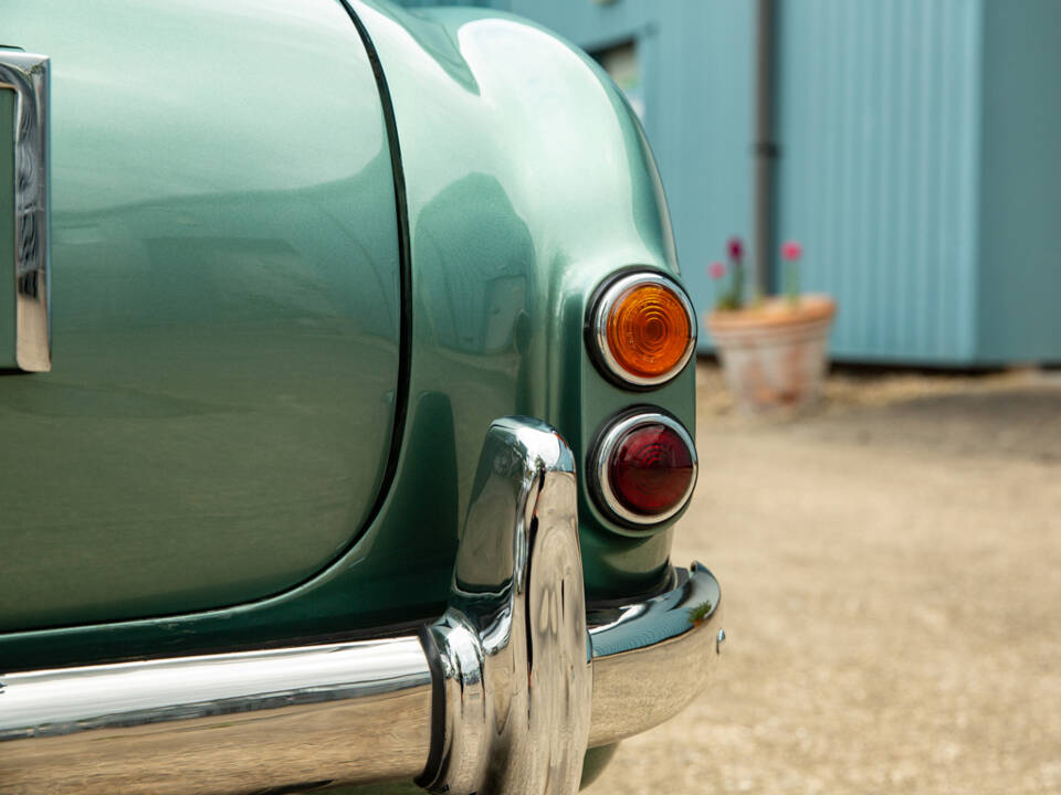 Immagine 35/50 di Aston Martin DB 4 Prototype (1957)