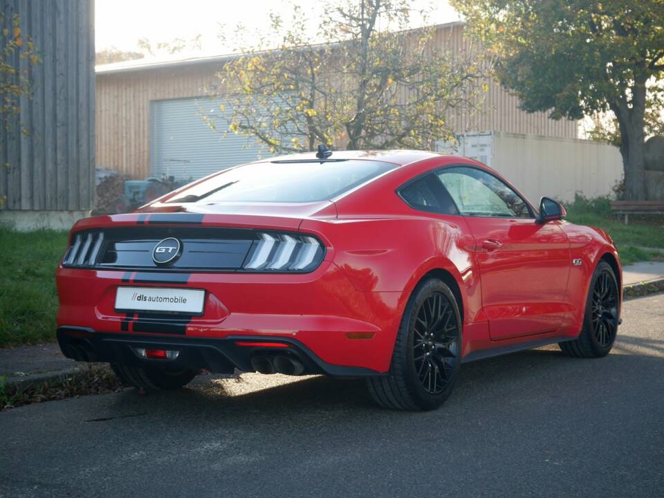 Bild 4/33 von Ford Mustang GT 5.0 V8 (2022)