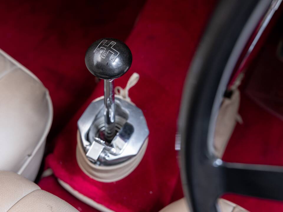 Bild 14/30 von MG SA (1936)