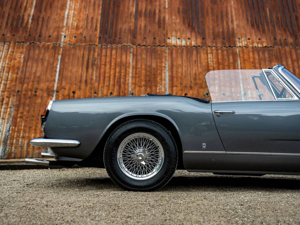 Afbeelding 10/38 van Maserati 3500 GT Vignale (1961)