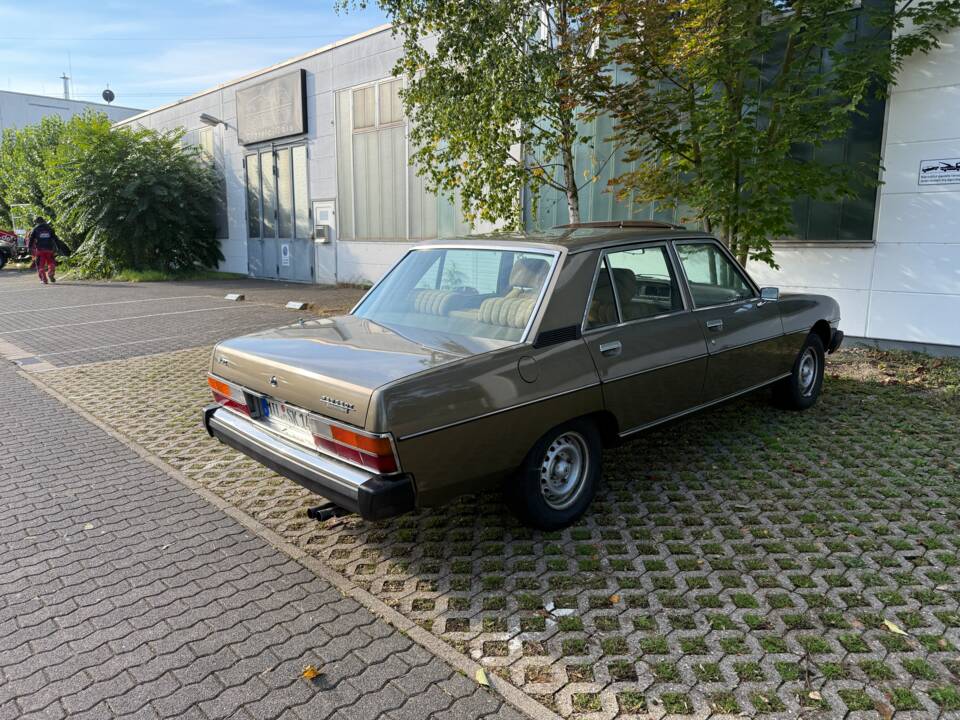 Immagine 3/10 di Peugeot 604 SL V6 (1977)