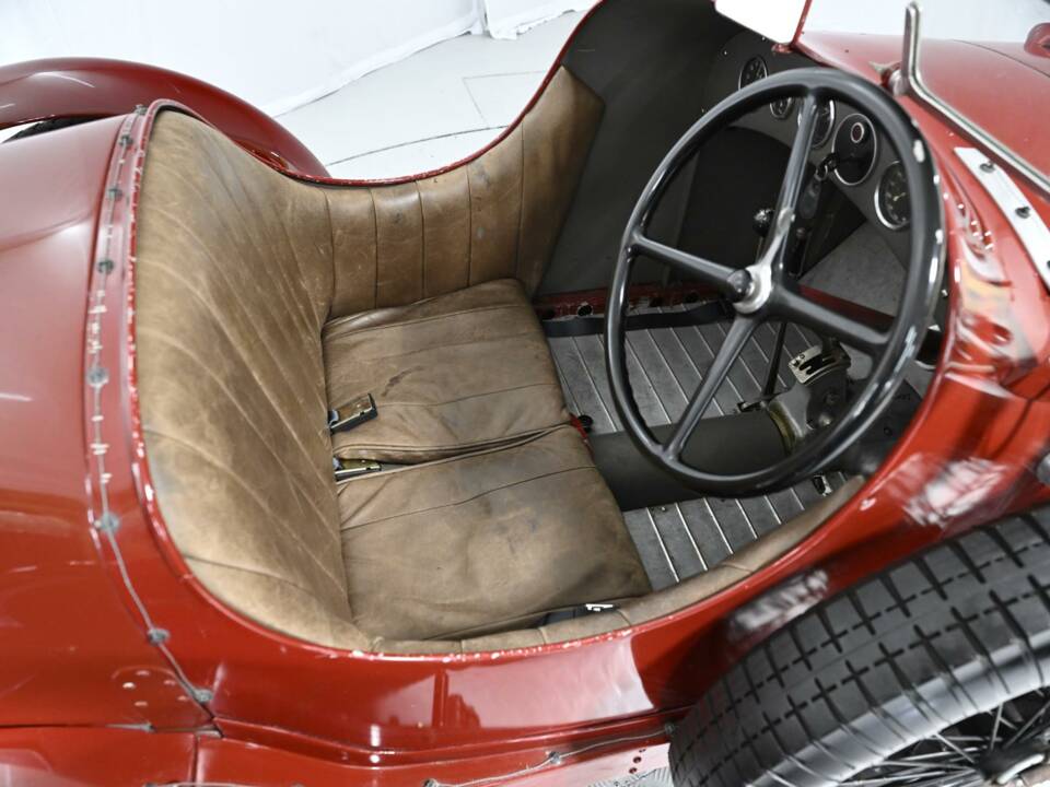 Image 33/50 of Alfa Romeo 8C 2300 Monza (1932)