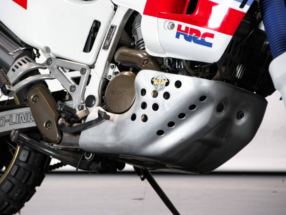 Image 35/50 de Honda XRV 650 Africa Twin (1989)