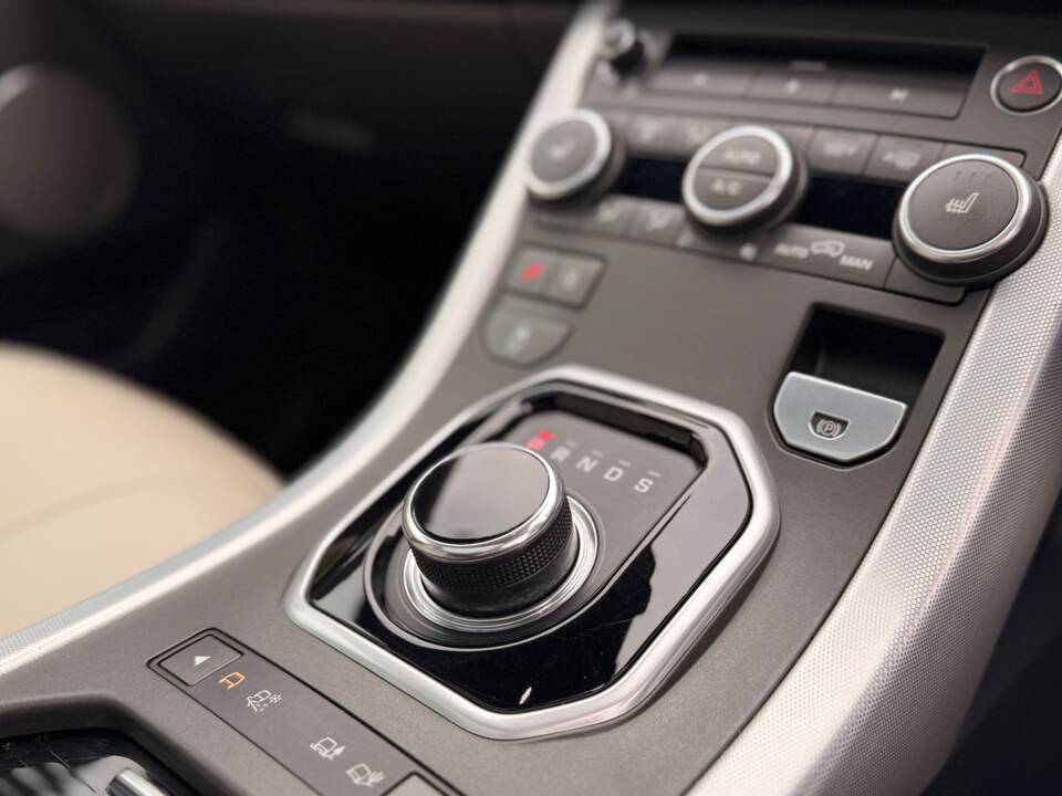 Bild 13/30 von Land Rover Range Rover Evoque TD4 (2017)