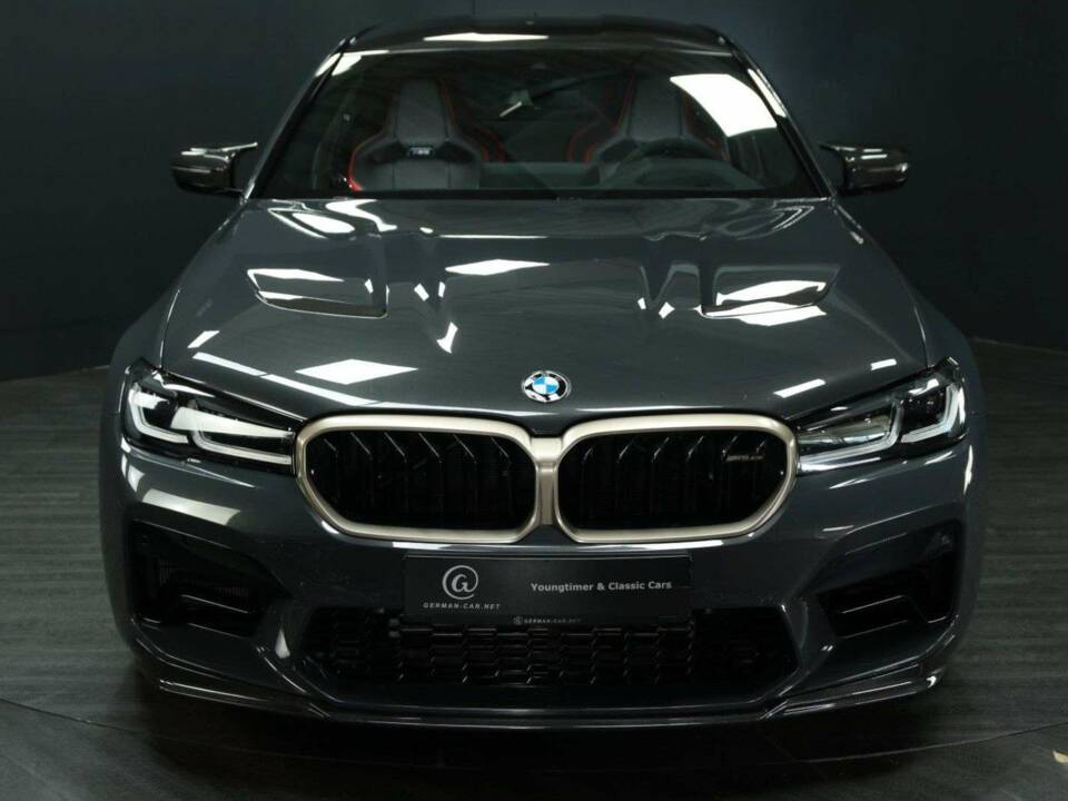 Image 3/50 of BMW M5 xDrive (2022)