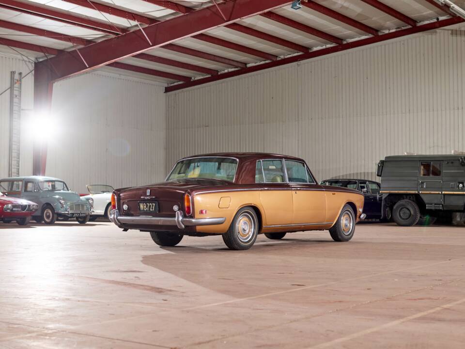Bild 6/69 von Rolls-Royce Silver Shadow I (1971)