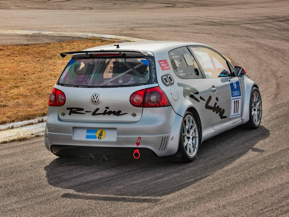 Image 5/15 of Volkswagen Golf V GTI (2007)