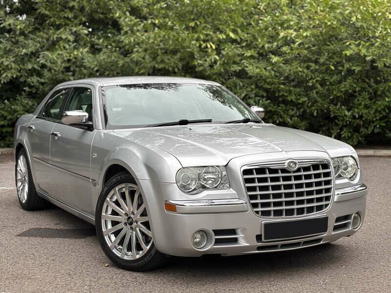 Image 1/50 of Chrysler 300 S (2008)