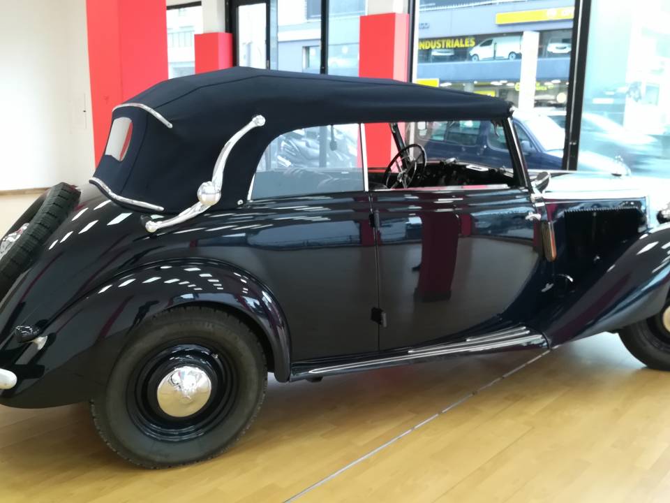 Imagen 8/50 de Mercedes-Benz 170 V Cabriolet B (1941)