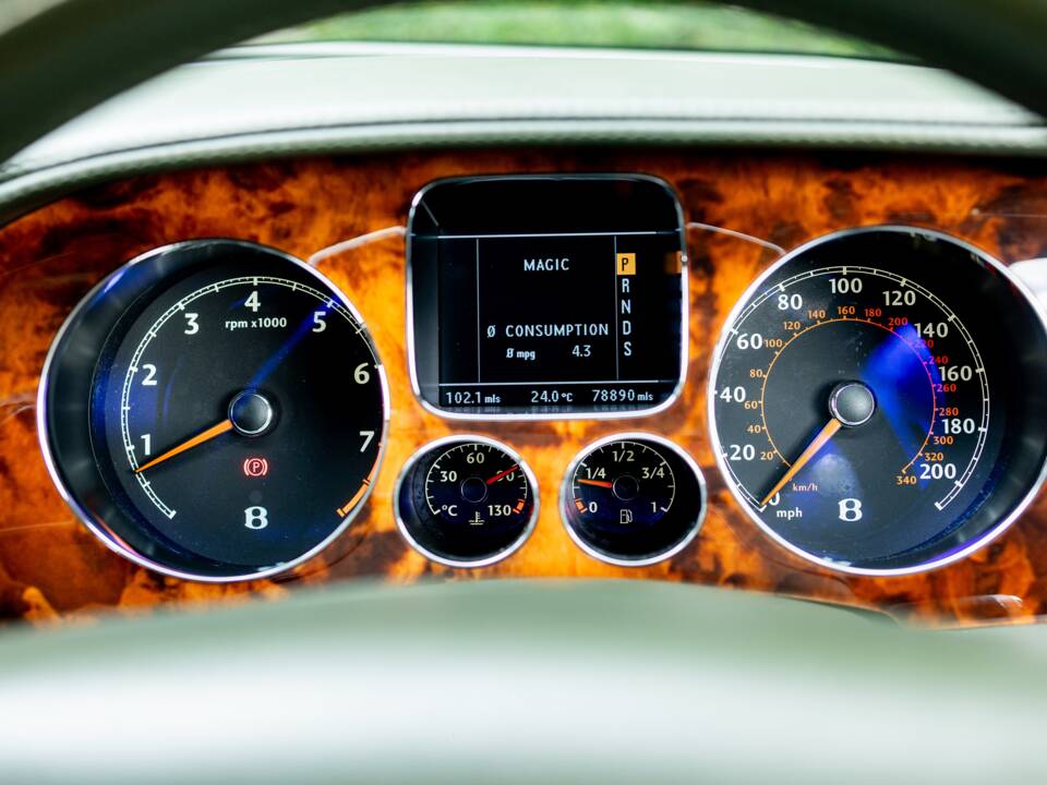 Image 20/50 de Bentley Continental GT (2004)