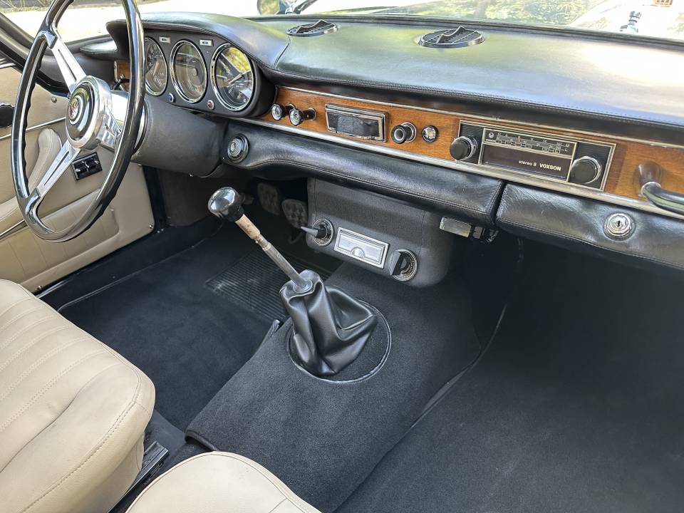 Bild 17/43 von Alfa Romeo 2600 Sprint (1966)