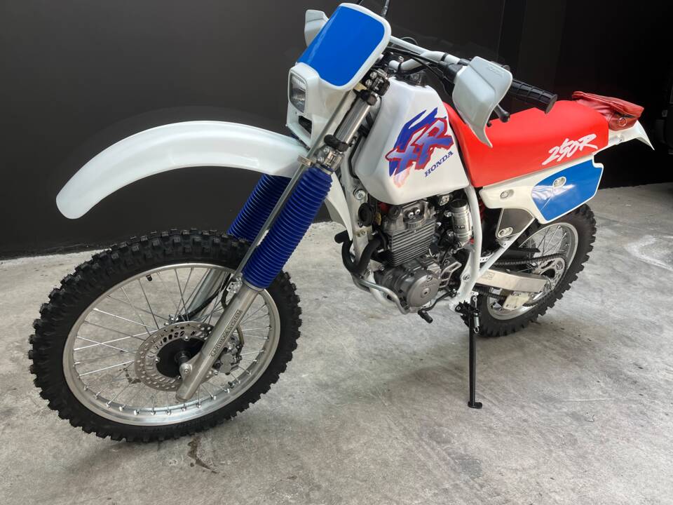 Immagine 4/12 di Honda XR 250 R (1993)