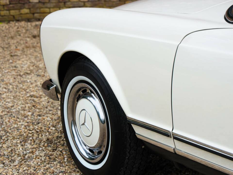 Image 43/50 de Mercedes-Benz 280 SL (1971)