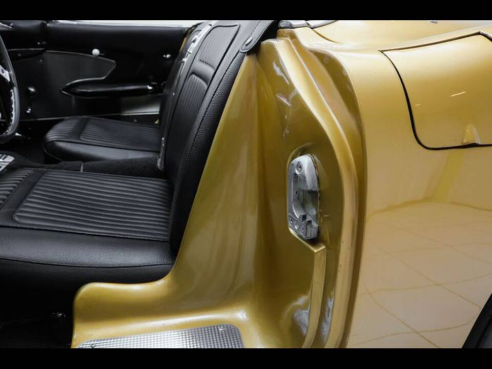 Image 17/100 of Chevrolet Corvette (1958)
