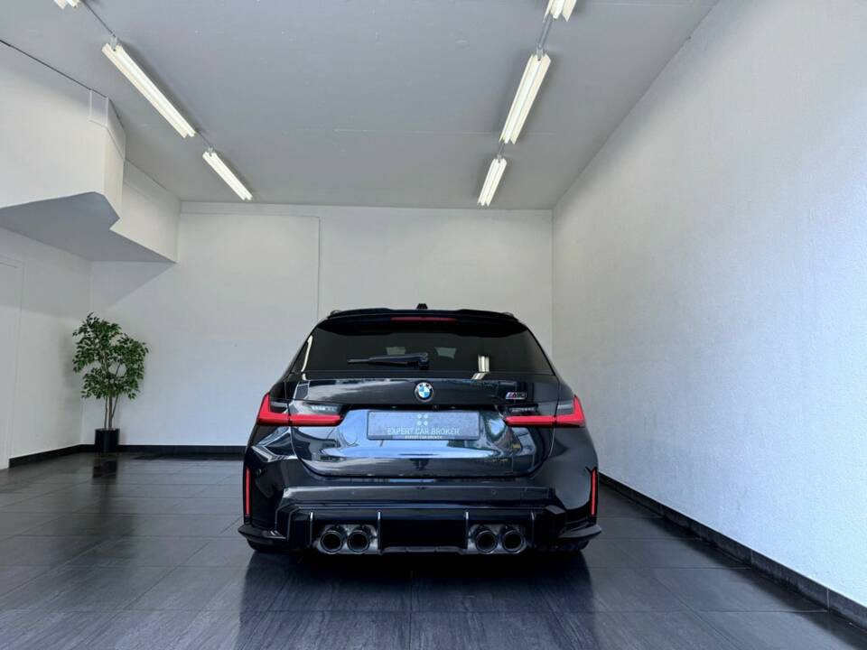 Image 12/34 of BMW M3 Competition Touring xDrive (2025)