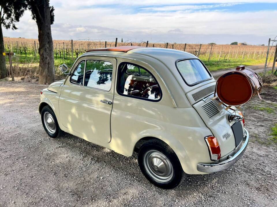 Image 10/73 of FIAT 500 F (1971)