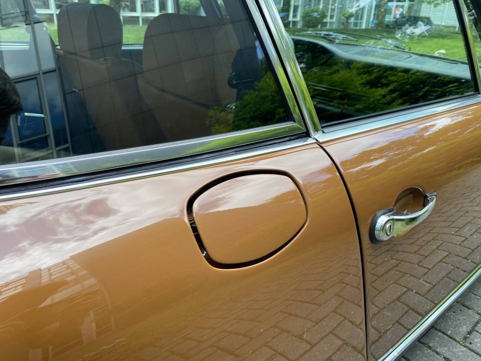 Immagine 15/47 di Porsche 911 2.4 S &quot;Ölklappe&quot; (1972)