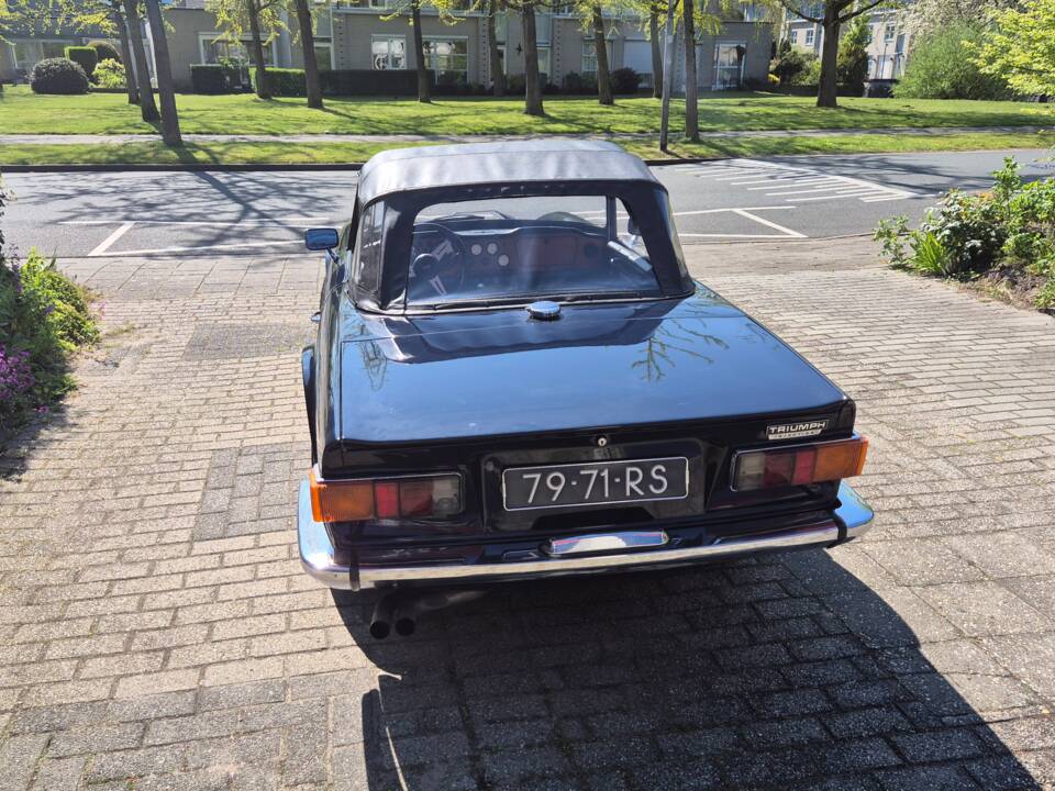 Image 8/100 of Triumph TR 6 PI (1971)