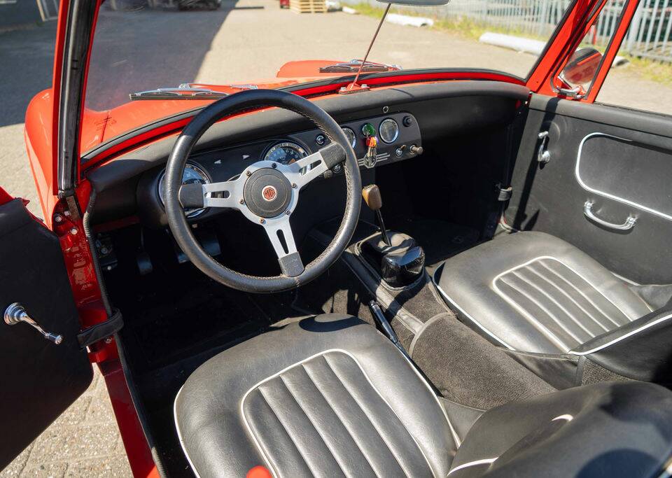 Bild 2/8 von MG Midget (1964)