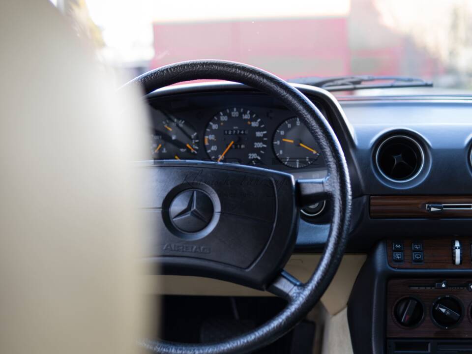 Bild 3/36 von Mercedes-Benz 280 TE (1981)