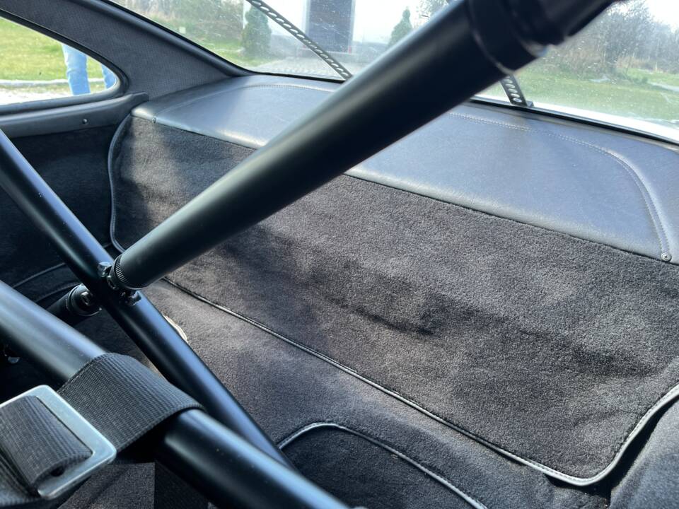 Image 23/62 of Porsche 911 Carrera 3.2 (1984)