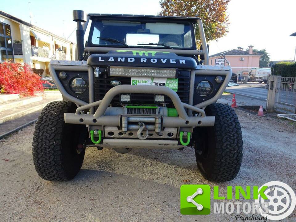 Image 8/10 de Land Rover Defender 90 Td5 (2000)