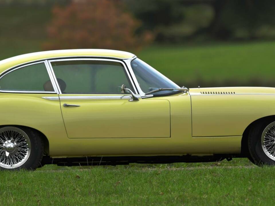 Bild 7/50 von Jaguar Type E (2+2) (1969)