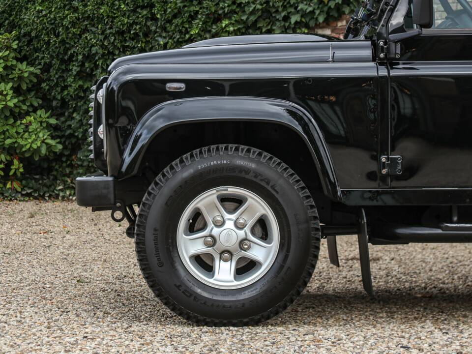 Bild 15/50 von Land Rover Defender 90 (2013)