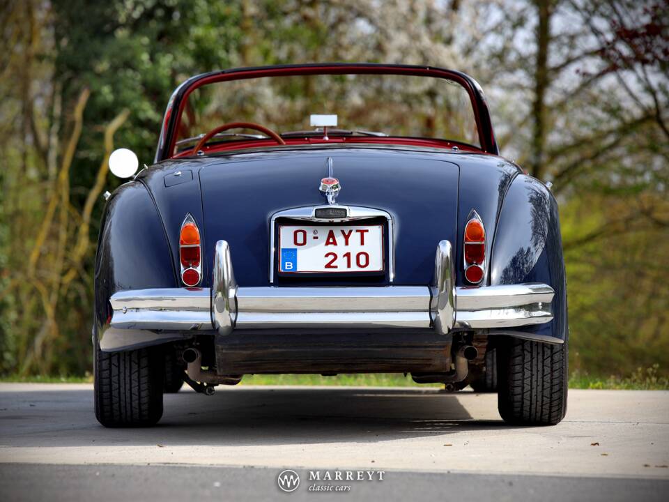 Image 4/78 of Jaguar XK 150 3.4 S OTS (1958)