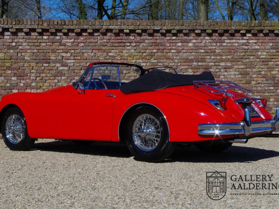 Image 45/50 of Jaguar XK 150 DHC (1960)