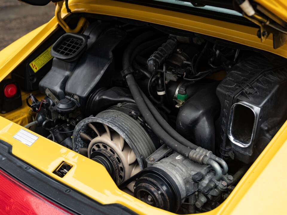 Bild 5/29 von Porsche 911 Carrera (1995)