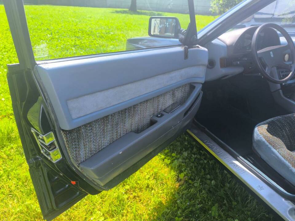 Bild 14/22 von Maserati 420 i (1991)