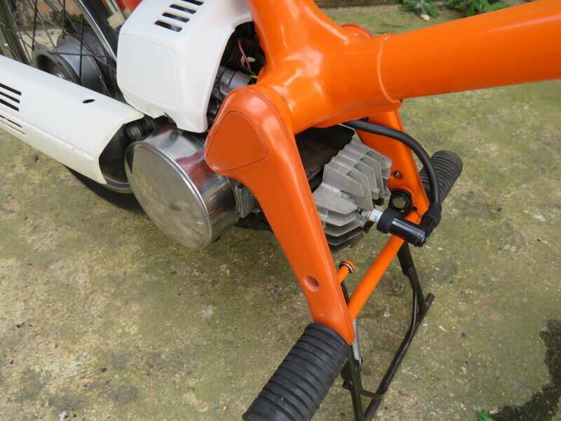 Bild 23/29 von Honda DUMMY (1976)