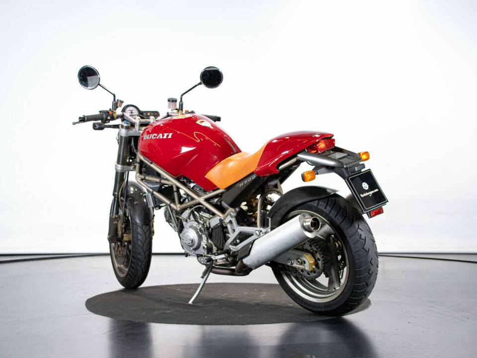 Imagen 3/50 de Ducati Monster 900 (1996)