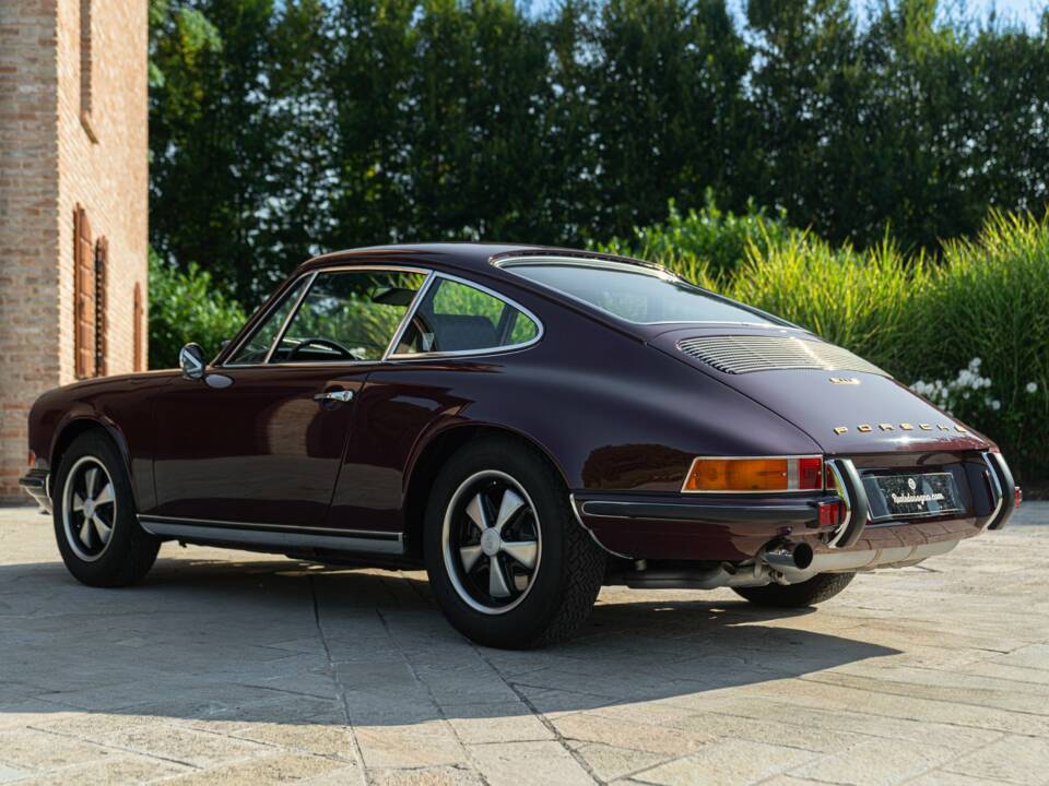 Image 7/50 of Porsche 911 2.2 S (1971)