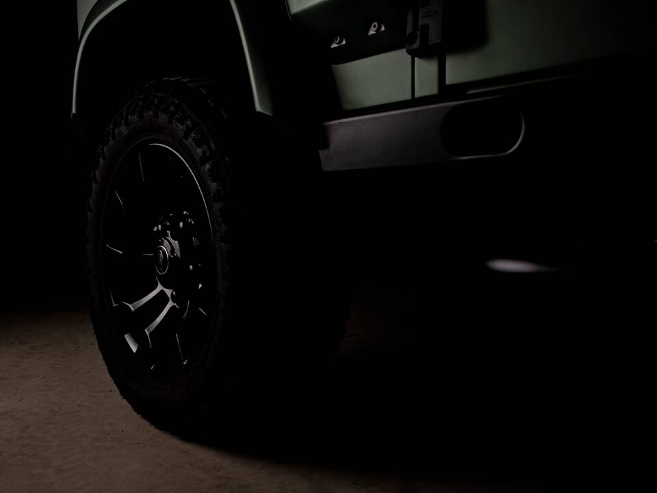 Image 37/44 of Land Rover Defender 90 (2011)