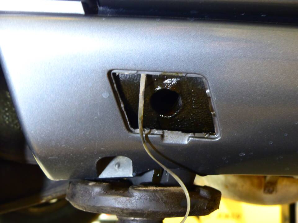 Image 73/91 of Mercedes-Benz 560 SEL (1990)